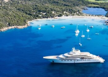 Top 11 Yacht charter Mediterranean (Including prices)